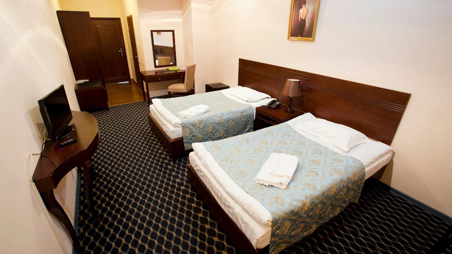 Renion Hotel Almati